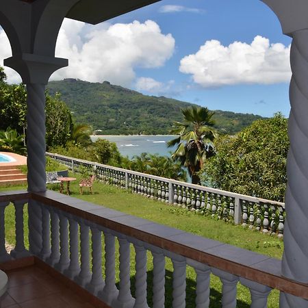 Bayview Villa -Sea Side Villa Anse Boileau Dış mekan fotoğraf