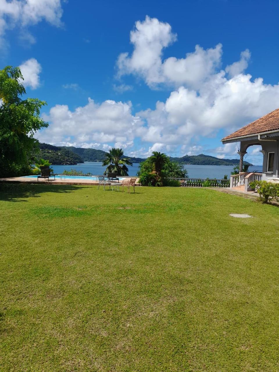 Bayview Villa -Sea Side Villa Anse Boileau Dış mekan fotoğraf