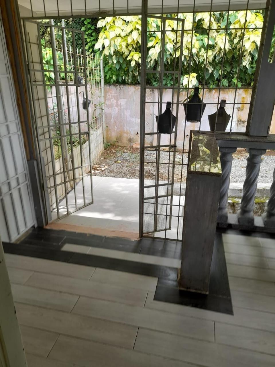 Bayview Villa -Sea Side Villa Anse Boileau Dış mekan fotoğraf