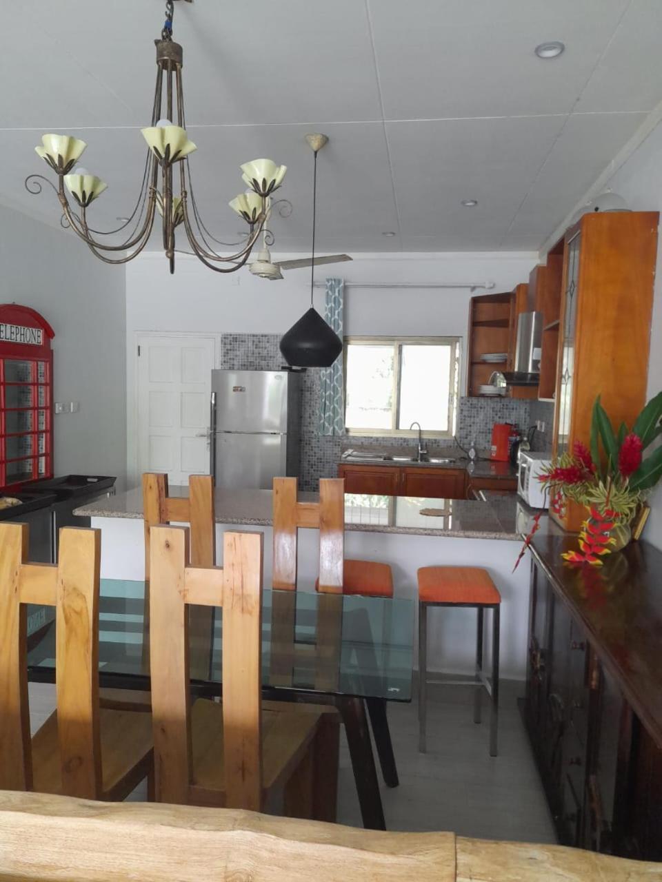 Bayview Villa -Sea Side Villa Anse Boileau Dış mekan fotoğraf